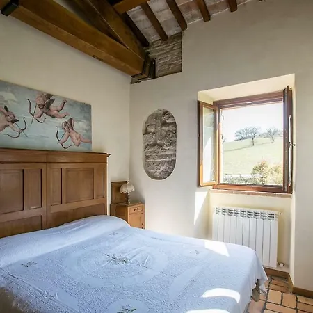 Loriana - E Piscina Esclusive Ferienhaus *