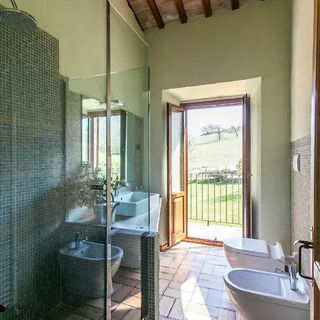 Loriana - E Piscina Esclusive Ferienhaus Genga (Ancona)